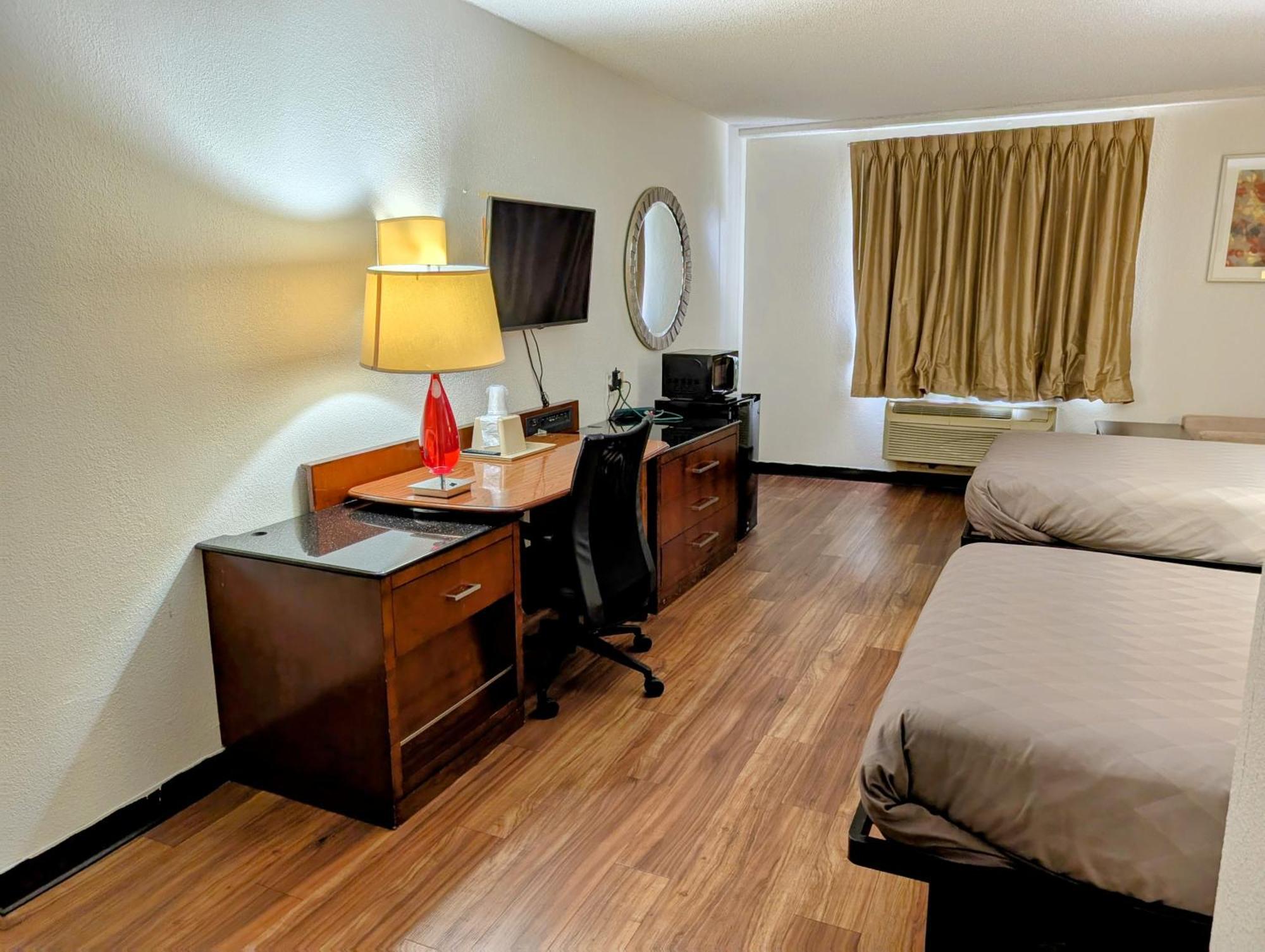 Travelodge By Wyndham فورسيث المظهر الخارجي الصورة
