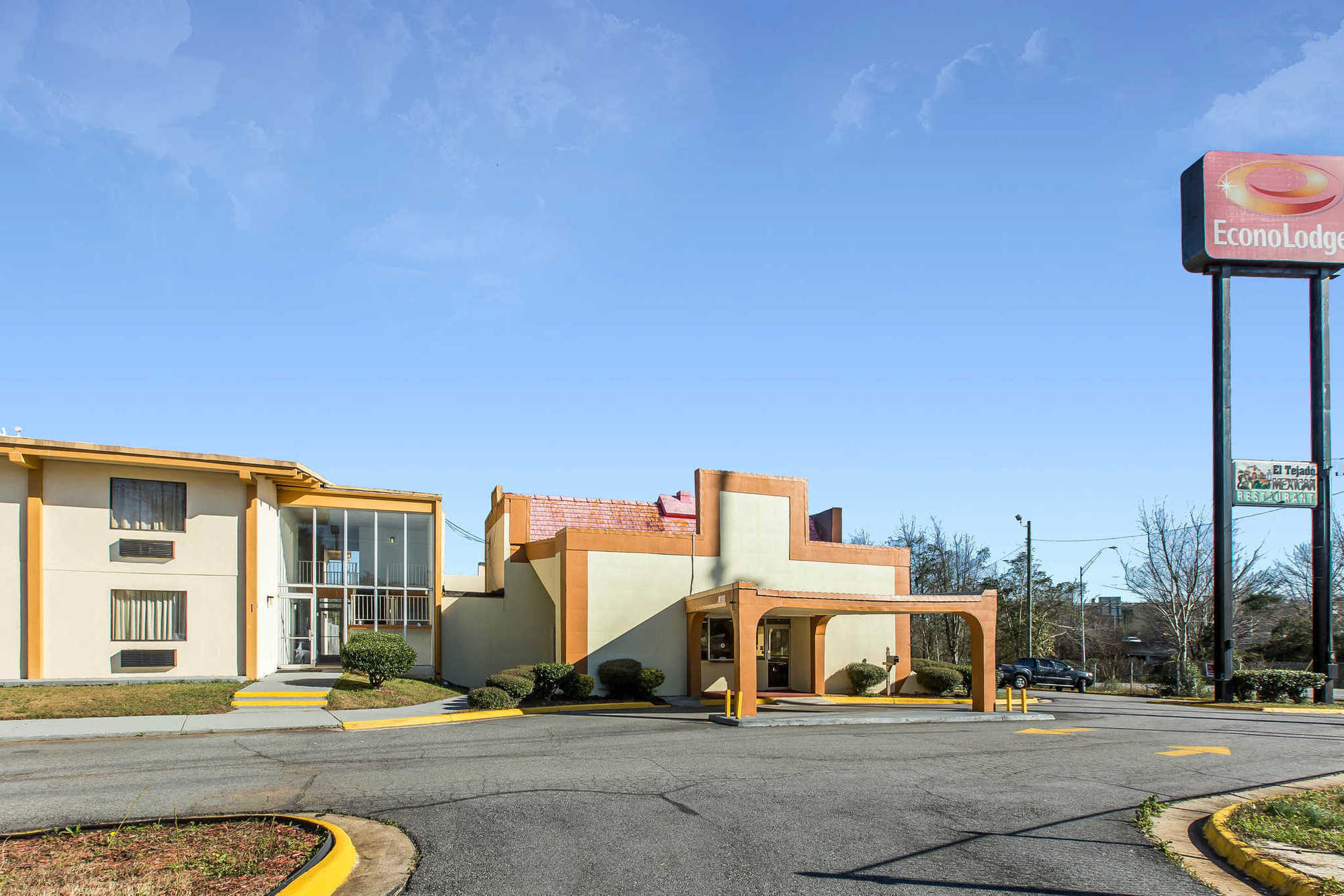 Travelodge By Wyndham فورسيث المظهر الخارجي الصورة