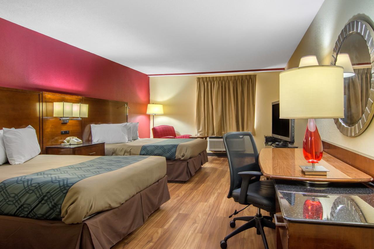 Travelodge By Wyndham فورسيث المظهر الخارجي الصورة